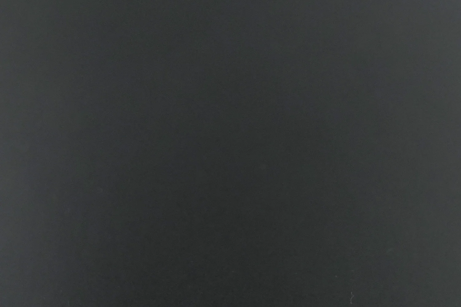 Kachel schwarz matt