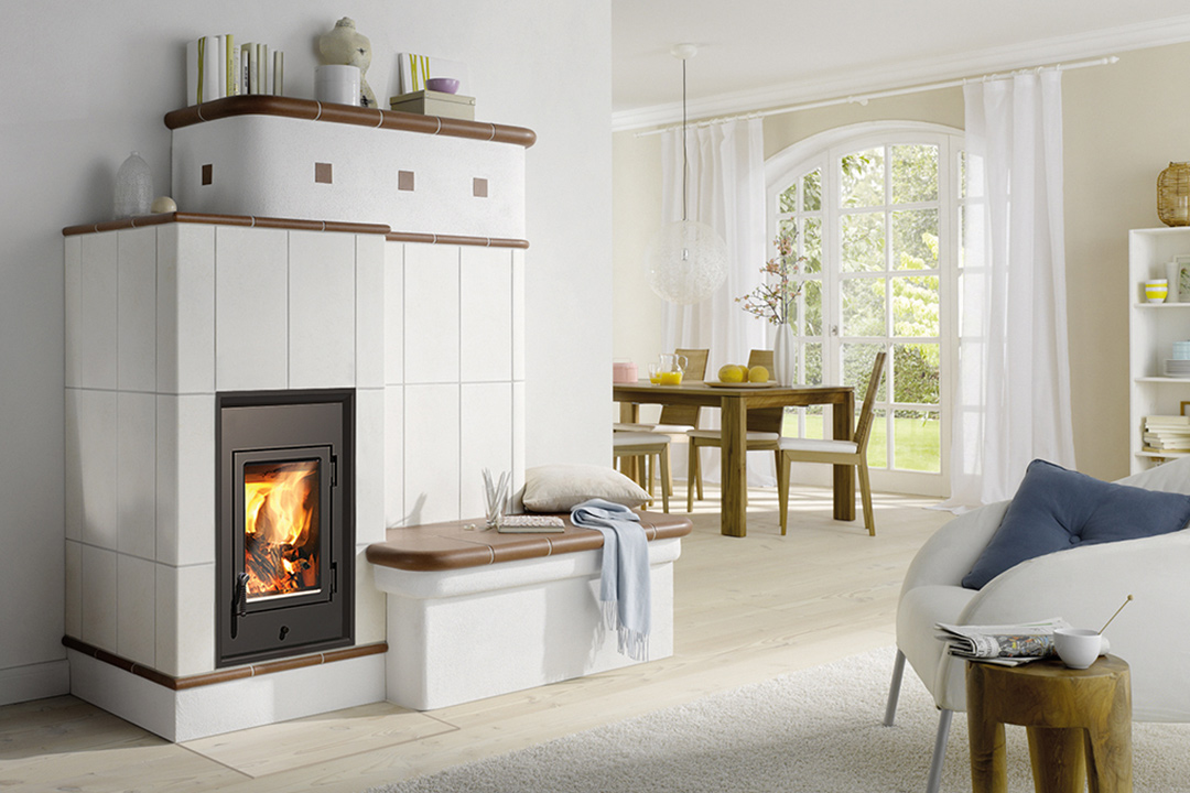 Kachelofen mit Grundofen